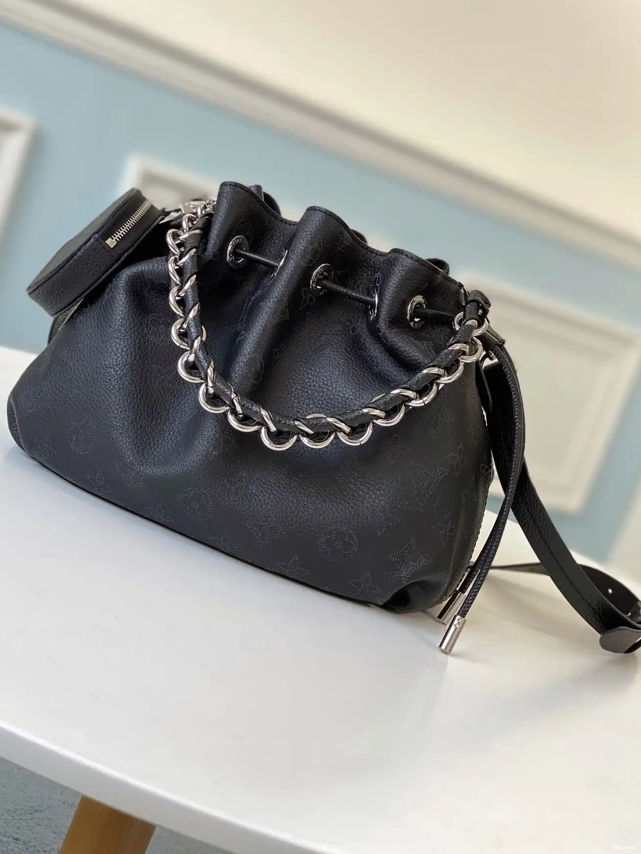 VUITTON MURIA LOUIS 0518